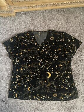 Medical Scrub Top Celestial Star & Moon Print - Black/Gold SZ XL